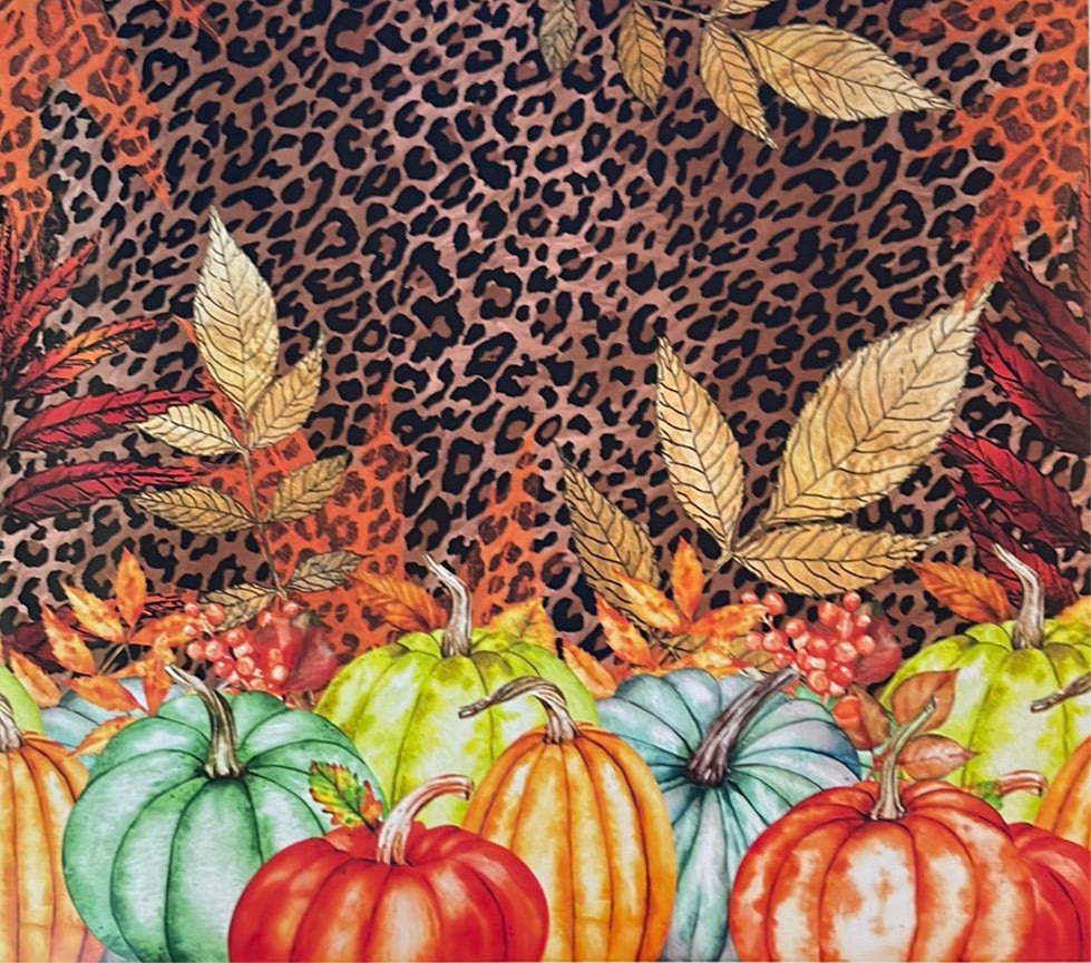 Pumpkins with leaves & Leopard 20 oz Skinny Vinyl Wrap